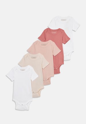 Set of five short-sleeve baby bodysuits in white, light pink, peach, dusty pink, and coral. Soft cotton material, snap closures at the bottom.