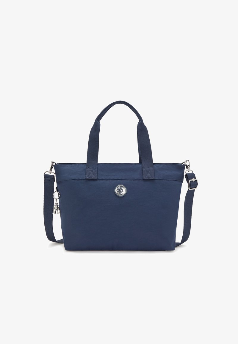 Marinblå tygväska med två handtag, justerbar axelrem, framsidan med logotyp och detaljer i silver. Texturerat, slitstarkt material.