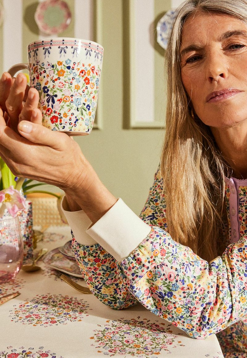 Cath Kidston HENLEY - REGULAR FIT SET - Pyjamas - blue red ditsy floral