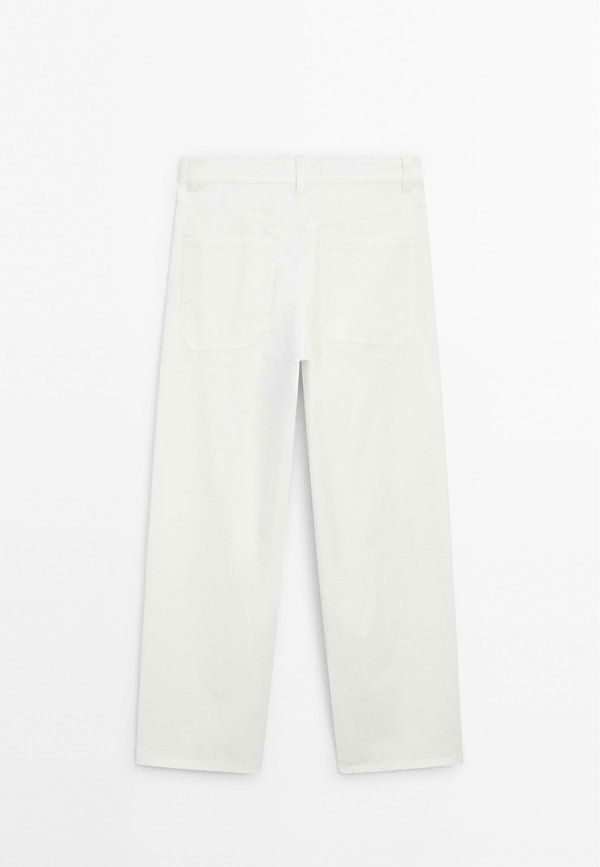 WITH VENT DETAILS  - Trousers3