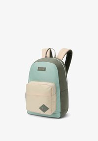 Niet geselecteerd, forest pond