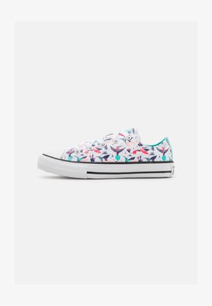 CHUCK TAYLOR ALL STAR HAPPY HUMMINGBIRDS UNISEX - Sneakers - white/light aqua