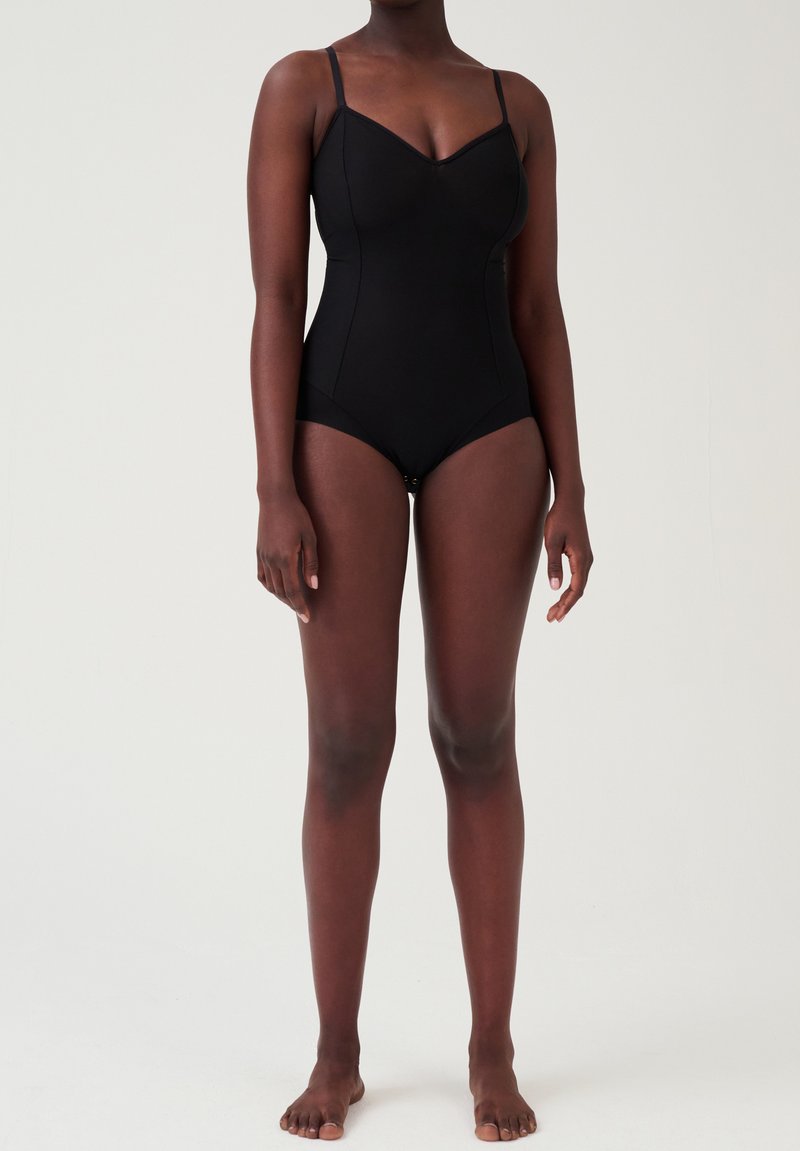 ITEM m6 LOW BACK - Body - black