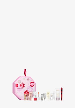 Elizabeth Arden, 12 DAYS OF ELIZABETH ARDEN BEAUTY - Calendrier Beauté de l'Avent