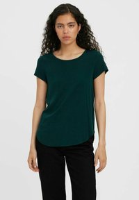 Vero Moda VMBECCA PLAIN - Pusero - pine grove