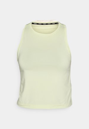 Lichtgele mouwloze crop top, gemaakt van zacht materiaal. Heeft een ronde hals en een zwart merkaccent op de binnenkraag.