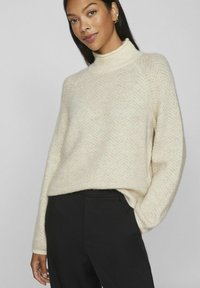 VILA NECK - Strickpullover - eggnog