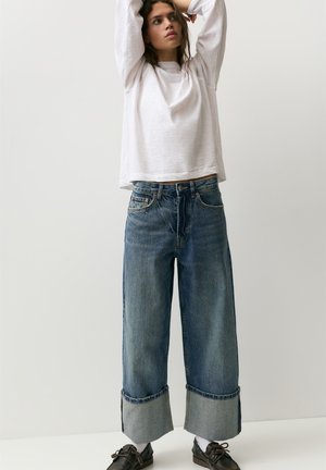 PULL&BEAR WITH TURN-UP HEMS - Straight leg jeans - dark blue
