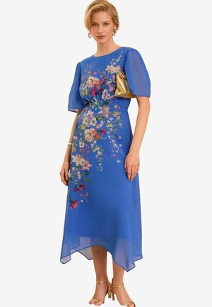 Love & Roses PLACEMENT FLUTTER REGULAR FIT - Vapaa-ajan mekko - blue
