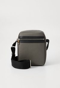 Calvin Klein CONTRAST REPORTER - Umhängetasche - granite gray