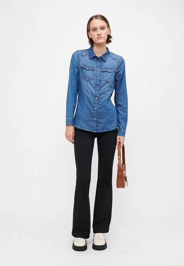 ONLALEXA SHIRT - Button-down blouse2