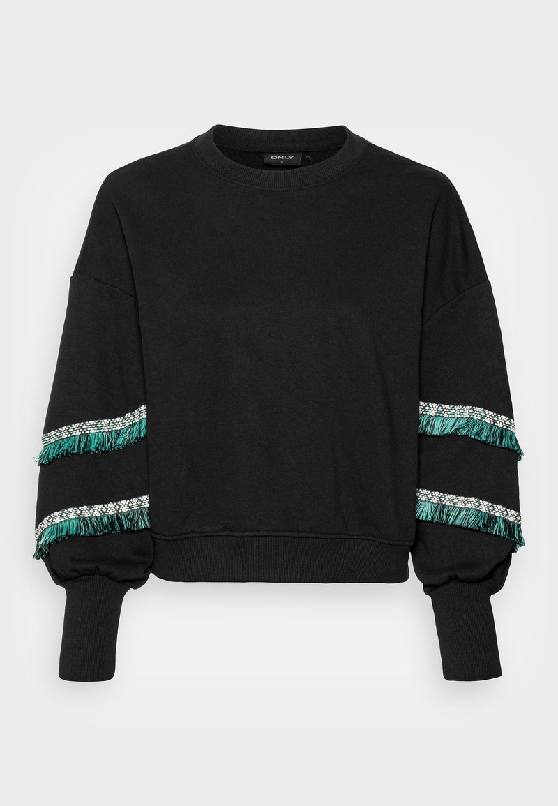Sweat-shirt noir à manches longues avec manches bouffantes, poignets côtelés et bordure décorative verte à franges avec détail en perles blanches sur le haut des bras.