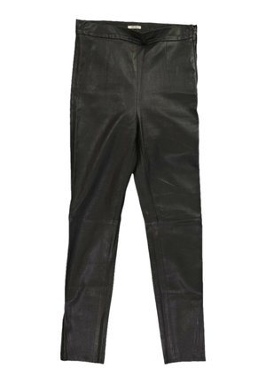 Pantalon en cuir noir taille haute avec détails de couture et fermeture éclair sur le côté droit.