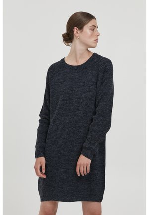 IHKyla - Robe pull - total eclipse