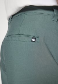 TravisMathew WANDERLUST SHORT - Träningsshorts - balsam green