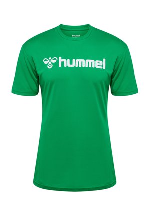 Grøn kortærmet t-shirt lavet af syntetisk stof, der har et stort hvidt "hummel" logo på forsiden. Glat tekstur og normal pasform.