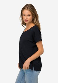 LAURASØN T-shirt basic - black