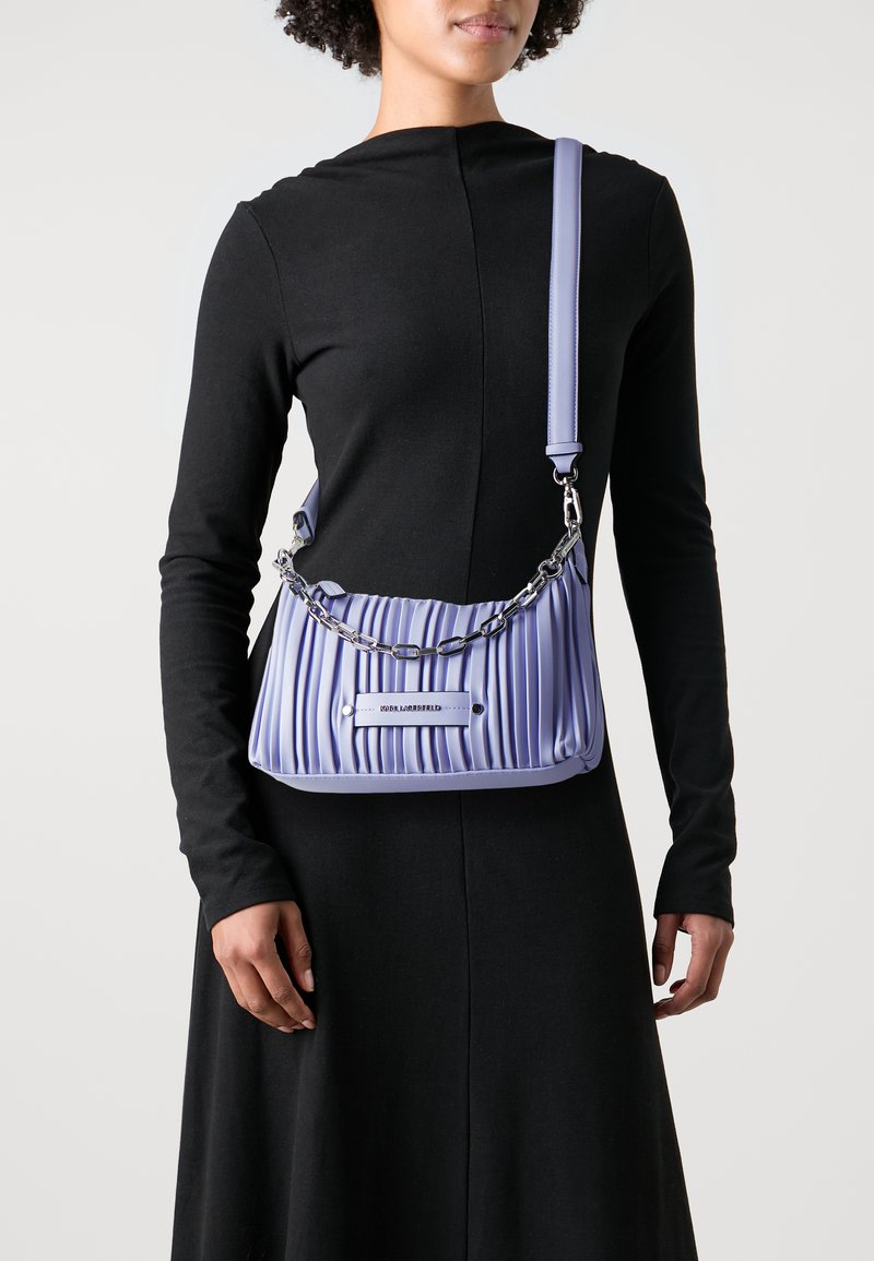 KARL LAGERFELD SMALL KUSHION - Torbica - sweet lavender