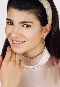 NANA KAY Ohrringe - roséweiss