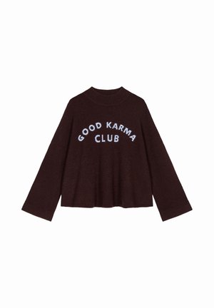 Brown knitted sweater with a high neckline and wide sleeves, featuring the text "GOOD KARMA CLUB" in light blue across the front.