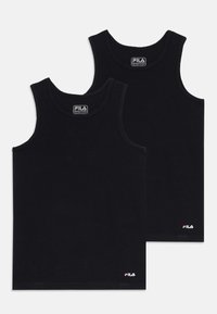 Camicie canotte in cotone nero con scollatura rotonda, con accenti del logo Fila in rosso e bianco sull’orlo. Espositore in confezione da due.