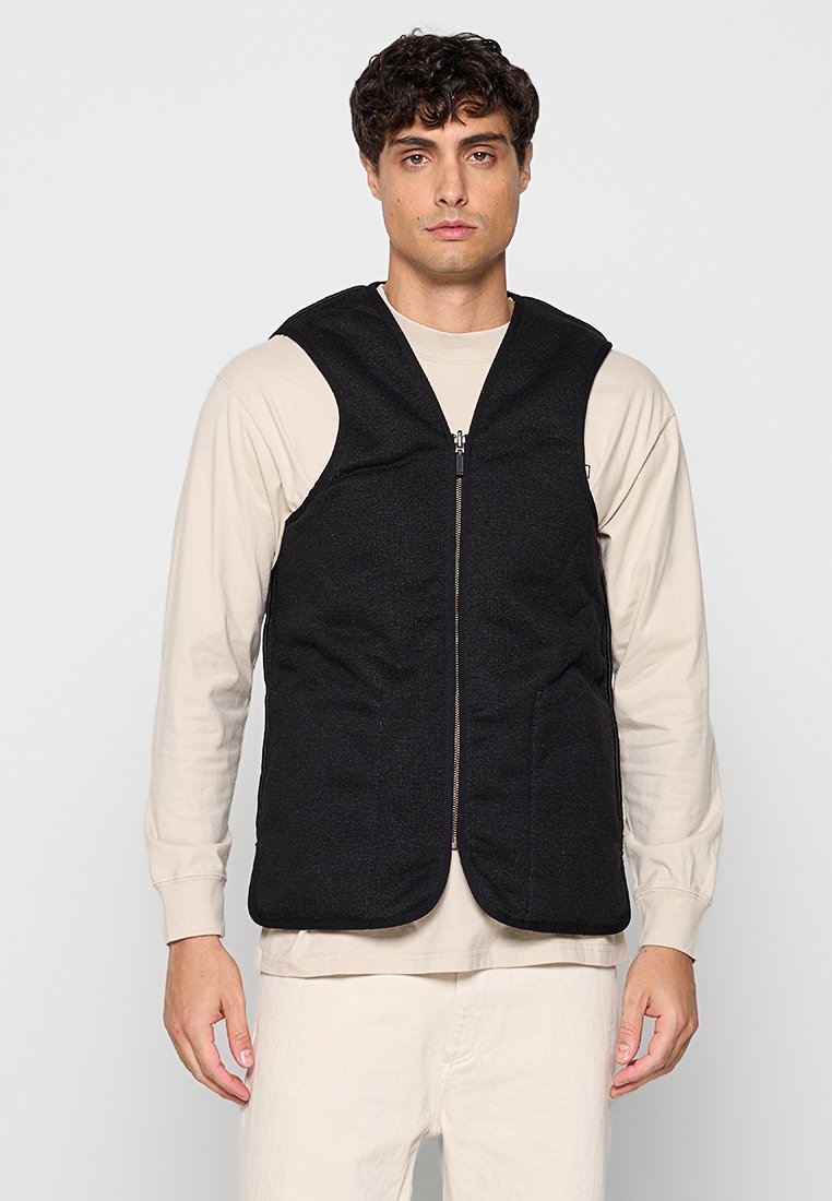 Barbour International Bodywarmer zwart Barbour International Bodywarmer zwart