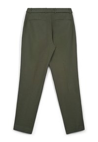 Pantaloni verde oliva con una vestibilità dritta e sartoriale. Presentano una vita con passanti per cintura, due tasche posteriori e un tessuto liscio e texturizzato.