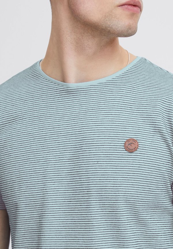 IDLUPKO - Print T-shirt2