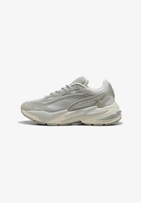 Izbrano, cool light gray-vapor gray