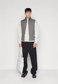 Colmar Originals MENS VEST - Vestă - stud-ice