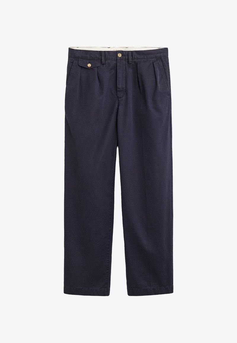 Pantaloni casual blu navy con patta con bottone sulla tasca laterale, pieghe frontali e passanti per cintura.