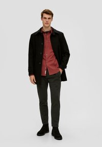 s.Oliver STRETCH - Camicia - rot