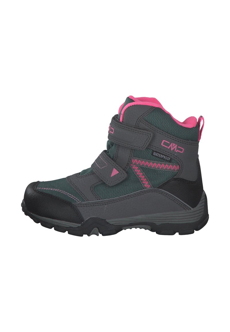 Bota negra y gris oscuro impermeable con acentos rosas, que presenta una correa de Velcro, tejido texturizado y suela robusta con dibujo.