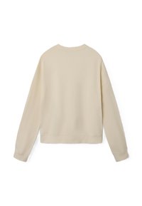 Sudadera beige de cuello redondo con mangas largas, textura suave y ajuste relajado. Presenta puños y dobladillo acanalados. Vista trasera.