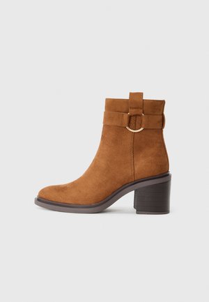Bottines - brown