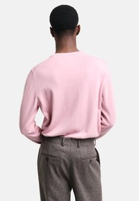 GANT CLASSIC C NECK - Pulóver - dusty pink