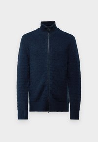 Námornícky zateplený sveter so zipsom, s diamantovou textúrou, ribovaným golierom a manžetami a dvoma prednými vreckami. Funkcie hladký zips a pletená látka.