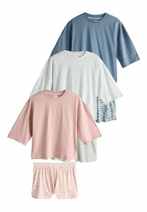 - Zestaw bielizny nocnej