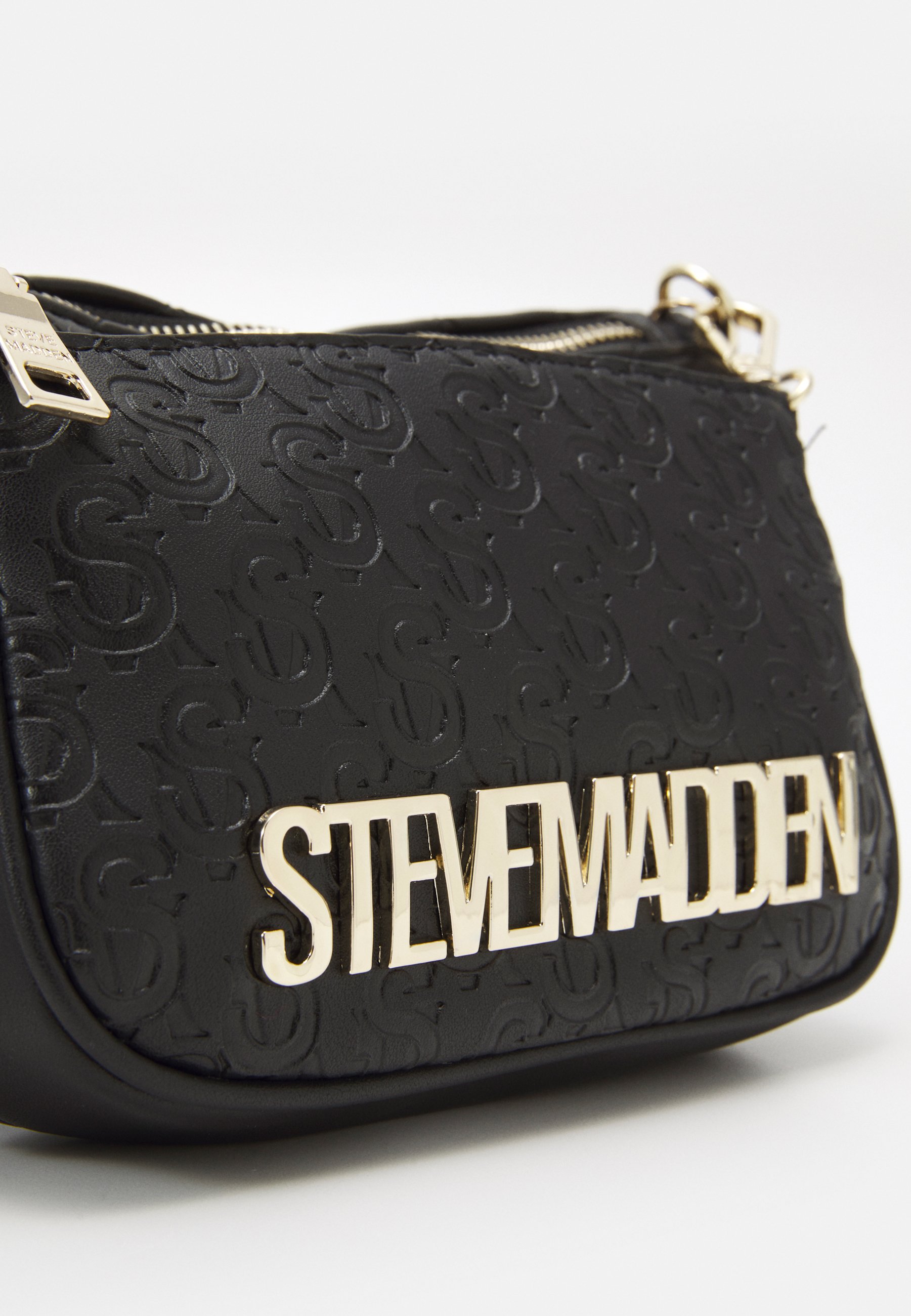 steve madden sling bolsas price