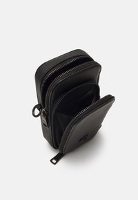 COACH PHONE CROSSBODY - Maska za mobitele - black