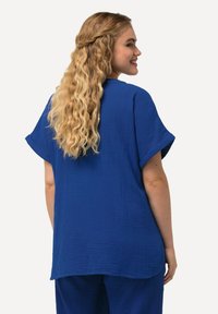 Ulla Popken SHORT SLEEVE  - Camicetta - blue