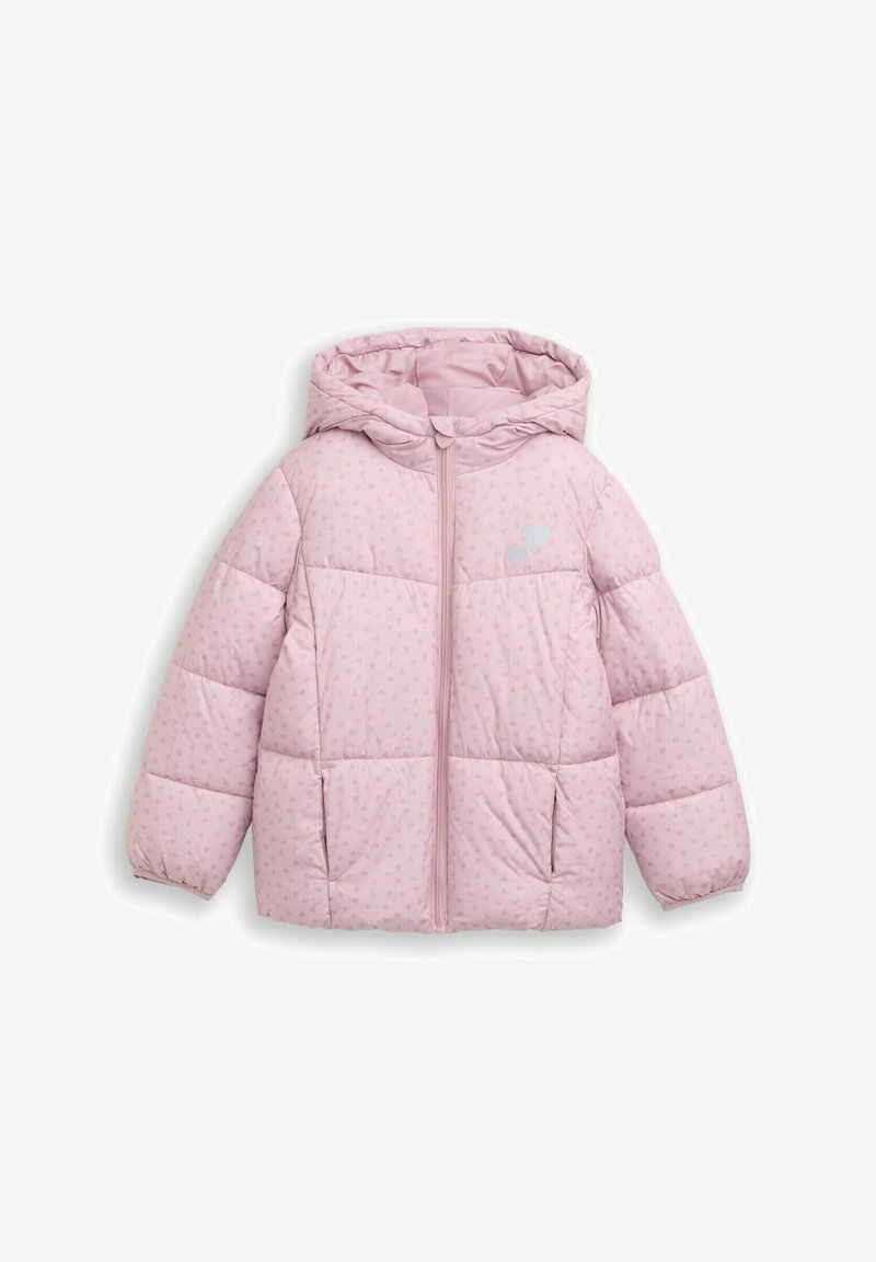 Lyserød dunjakke med hætte, der har et quiltet design, skjult lynlås og et diskret hjerte mønster over det hele.