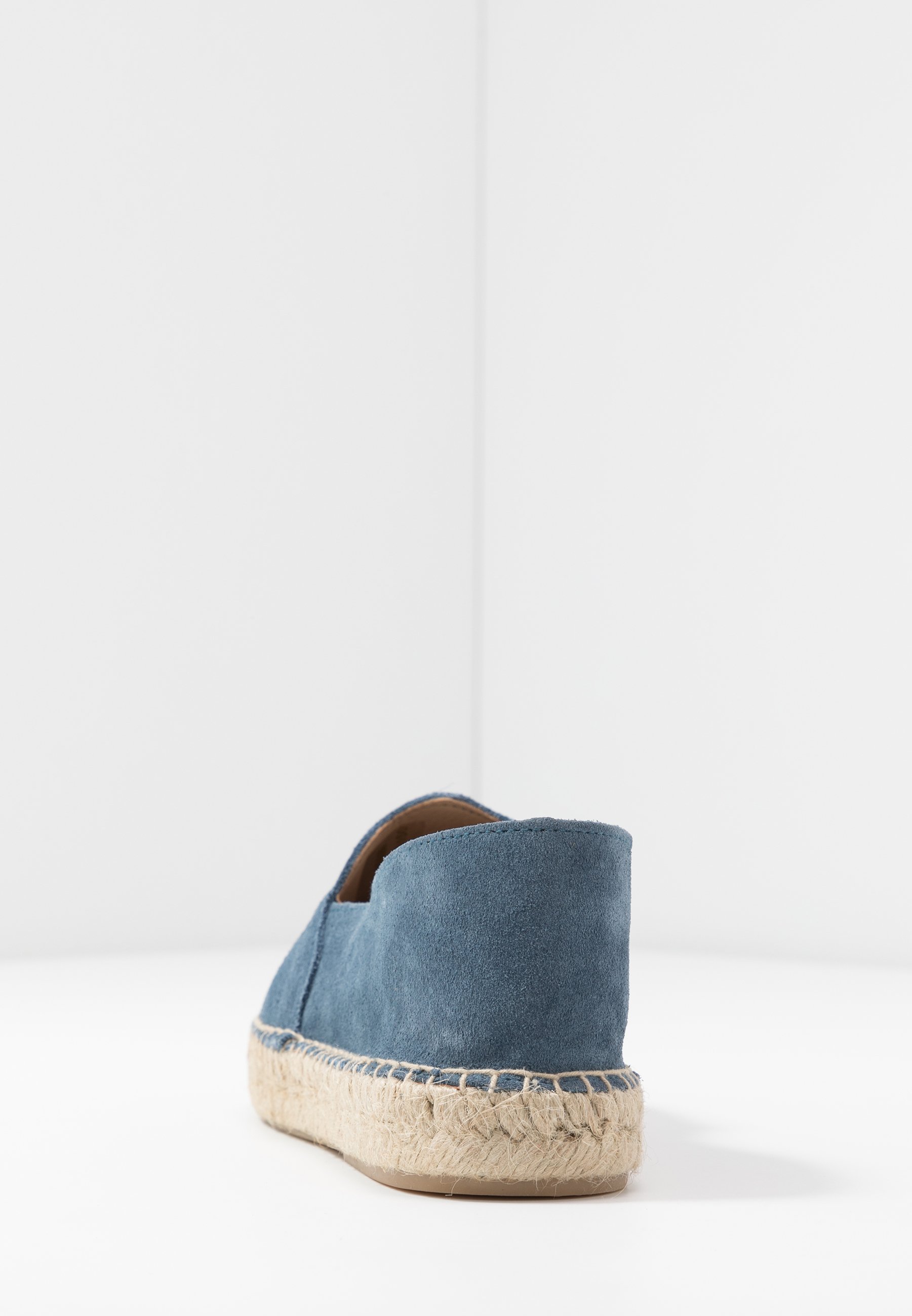 Bianco ESPADRILLES KLASSISCHE - Loafers - light brown Bianco ESPADRILLES KLASSISCHE - Loafers - light brown