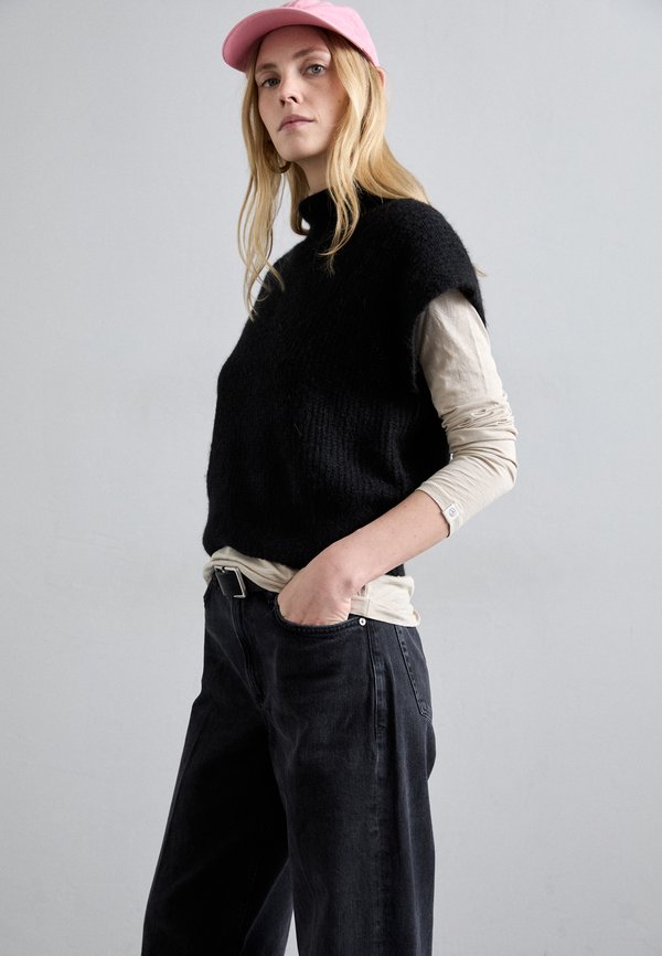 MIRO - Relaxed fit jeans - domino2