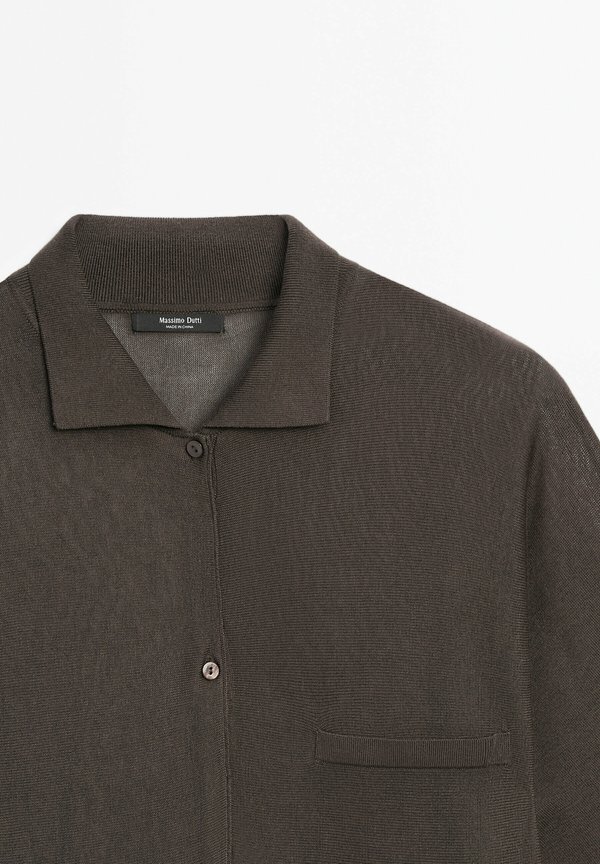 FLOWING - Long sleeved top3