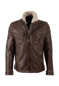 Braune Lederjacke mit strukturiertem Finish, ausgestattet mit einem plüschigen beigen Kragen, zwei Brusttaschen mit Klappen und einem Reißverschluss.