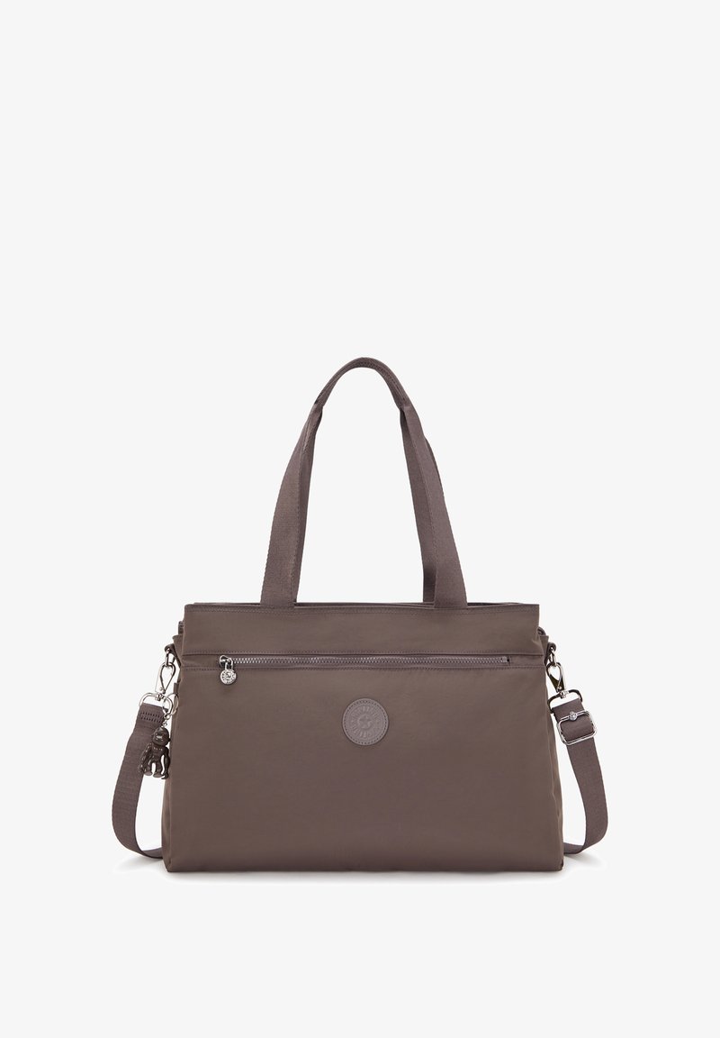 Graue Stofftasche mit zwei Griffen, verstellbarem Schultergurt, vorderer Reißverschlusstasche und Logo-Akzent. Glatte Textur und minimalistisches Design.