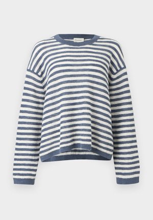 Jersey de punto con rayas horizontales azul y blanco, mangas largas y un corte ligeramente corto y cómodo.