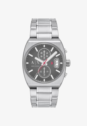 Srebrny zegarek naręczny Armani Exchange z szarą tarczą, podtarczami chronografu, czerwoną wskazówką sekundową, wyświetlaczem daty oraz bransoletą z metalowych ogniw.