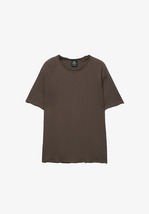 Brown short-sleeve t-shirt made of soft fabric, featuring a crew neckline and a slightly relaxed fit with visible stitching details.